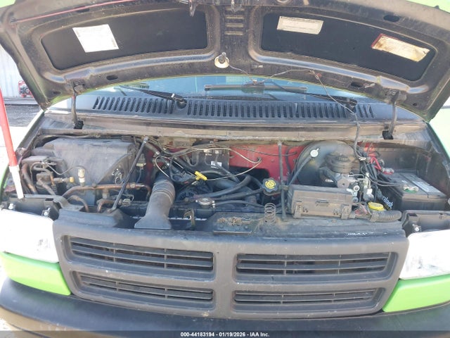 44183194 :رقم المزاد ، 2B6HB21X9VK566916 vin ، 1997 Dodge Ram Van 2500 Commercial مزاد بيع