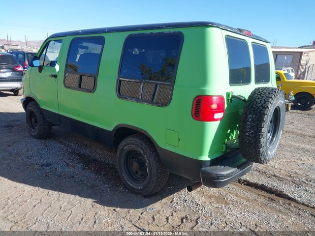 44183194 :رقم المزاد ، 2B6HB21X9VK566916 vin ، 1997 Dodge Ram Van 2500 Commercial مزاد بيع