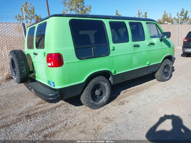 44183194 :رقم المزاد ، 2B6HB21X9VK566916 vin ، 1997 Dodge Ram Van 2500 Commercial مزاد بيع