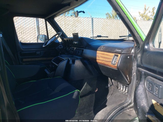 44183194 :رقم المزاد ، 2B6HB21X9VK566916 vin ، 1997 Dodge Ram Van 2500 Commercial مزاد بيع