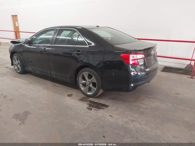 4T1BF1FK3EU830702 Toyota Camry Se Sport