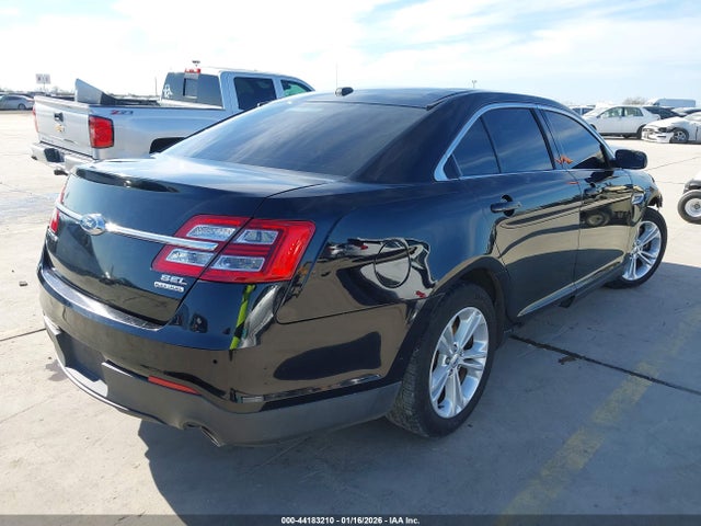 Ford TAURUS SEL 2016 1FAHP2E83GG100772 Image 4