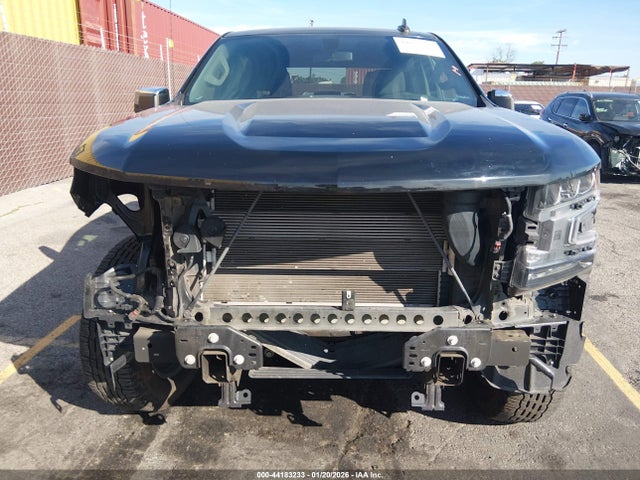 3GCPWCED6KG118255 Chevrolet Silverado 1500 Lt