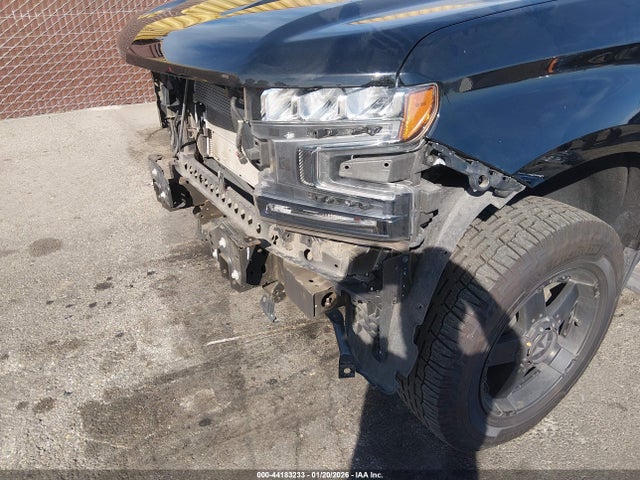 3GCPWCED6KG118255 Chevrolet Silverado 1500 Lt