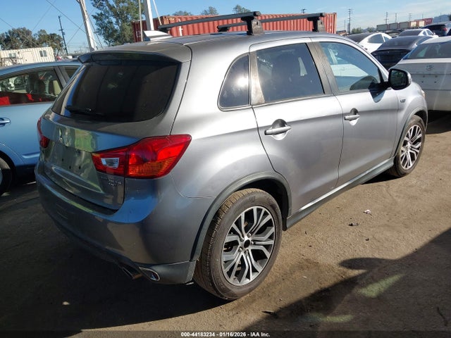 2017 MITSUBISHI OUTLANDER SPORT JA4AP3AU8HZ026107 Photo 3