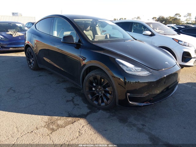 2021 TESLA MODEL Y 5YJYGDEE2MF108380