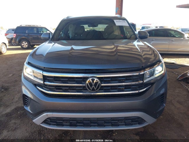 44183248 :رقم المزاد ، 1V2KE2CA7NC205233 vin ، 2022 Volkswagen Atlas Cross Sport 3.6l V6 Se W/technology مزاد بيع