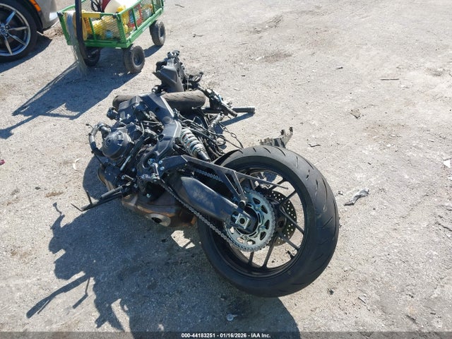 JYARN94E8SA003594 Yamaha MT09