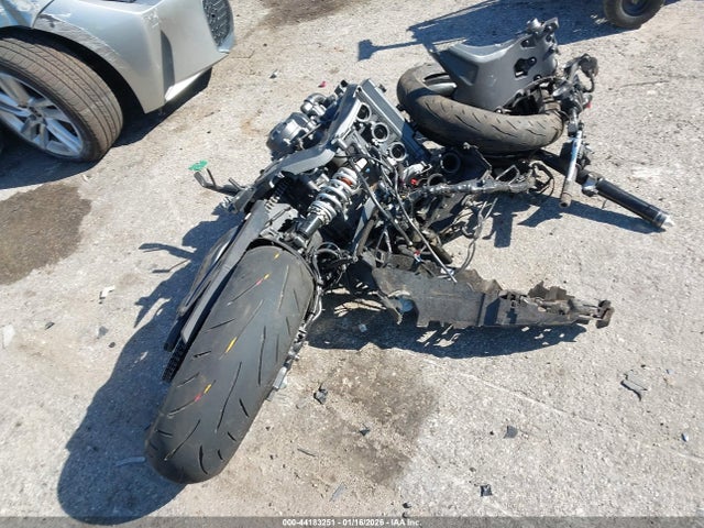 JYARN94E8SA003594 Yamaha MT09