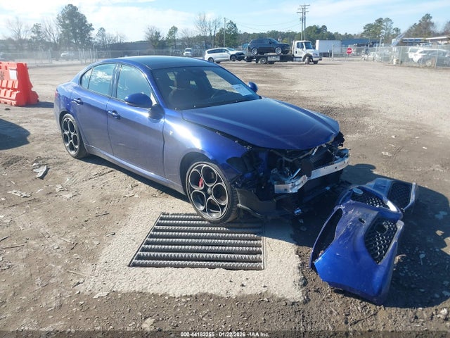 2022 ALFA ROMEO GIULIA ZARFAMBN9N7662560