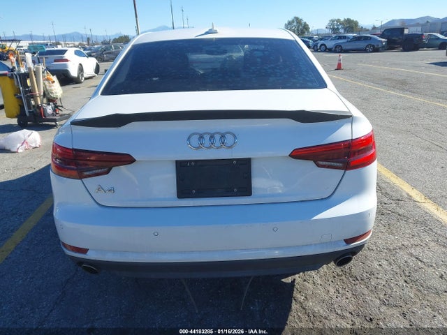 WAUGNAF43HN009626 Audi A4 2.0t Premium