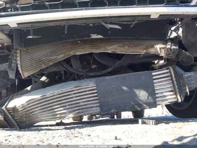 WAUGNAF43HN009626 Audi A4 2.0t Premium