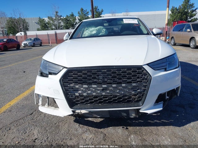 2017 AUDI A4 WAUGNAF43HN009626 Photo 5