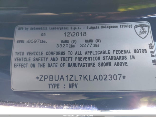 2019 LAMBORGHINI URUS ZPBUA1ZL7KLA02307 Photo 8