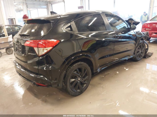 2021 HONDA HR-V 3CZRU6H17MM705760 Photo 3