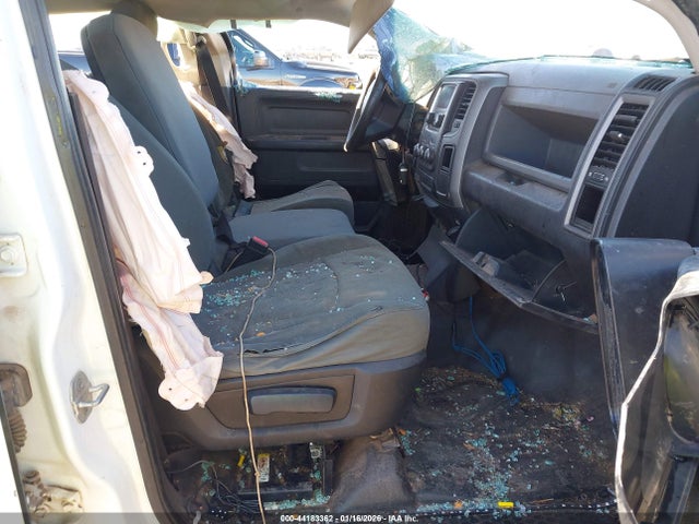 Продажа на аукционе авто 2013 Ram 2500 Tradesman, vin: 3C6TR5H22DG516651, номер лота: 44183362