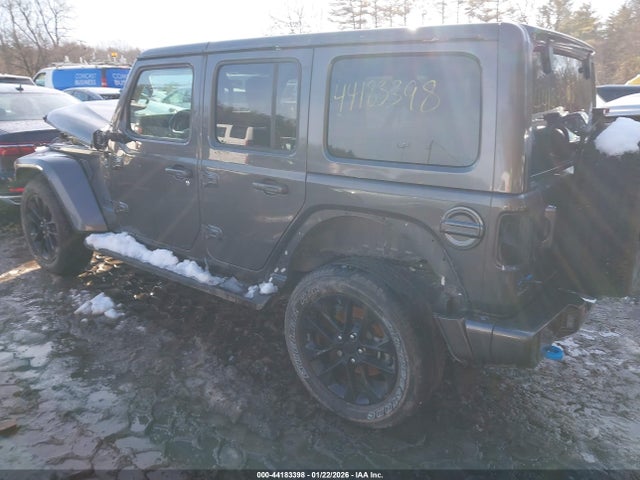 44183398 :رقم المزاد ، 1C4JJXP64MW686213 vin ، 2021 Jeep Wrangler 4xe Unlimited High Altitude 4x4 مزاد بيع