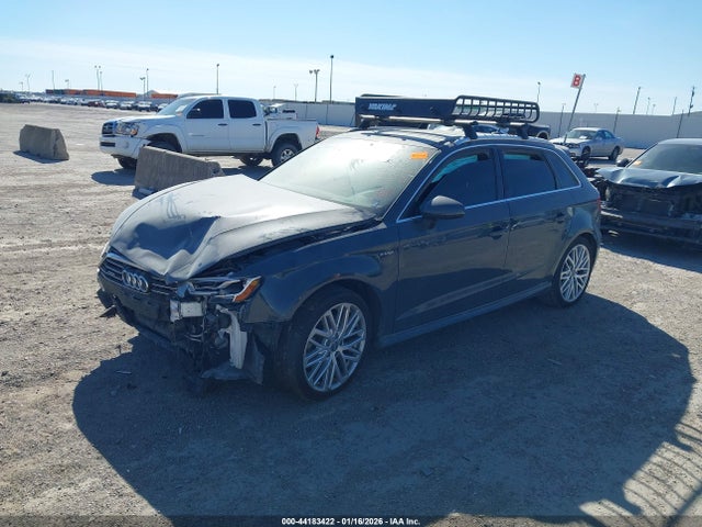2018 AUDI A3 E-TRON WAUTPBFF3JA070228 Photo 1