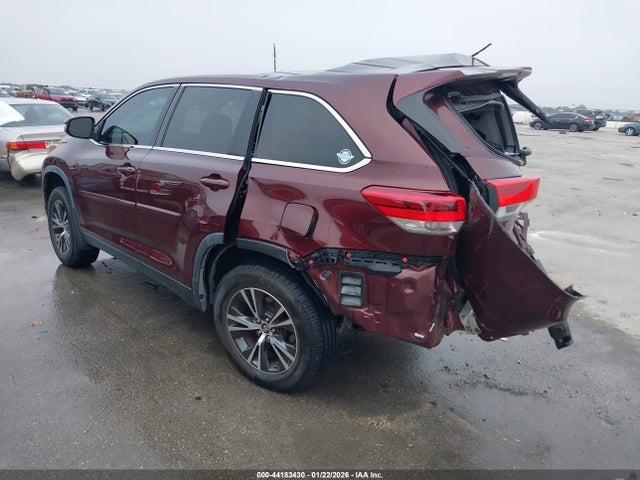 5TDZARFH0KS059202 Toyota Highlander Le