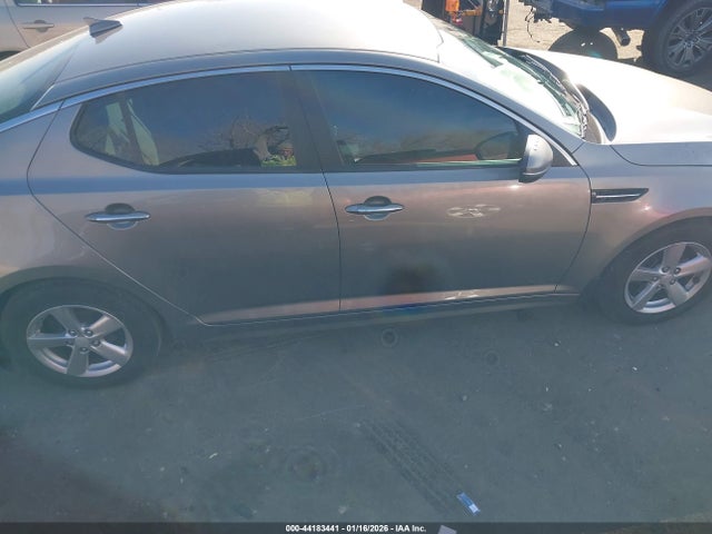 5XXGM4A74FG467922 KIA Optima Lx