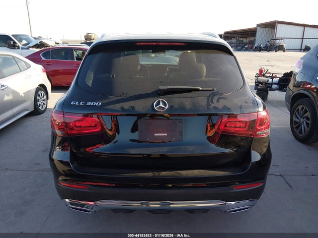 Aukcja sprzedaży 2022 Mercedes-benz Glc 300 Suv, vin: W1N0G8DB0NG078825, numer aukcji: 44183482