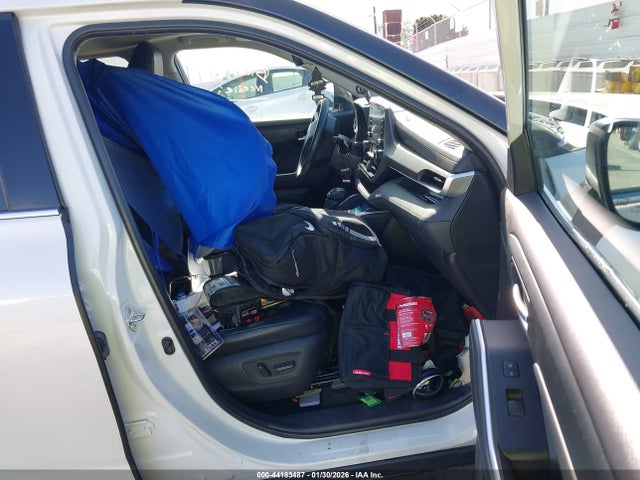5TDHARAH4MS503980 Toyota Highlander Hybrid Xle