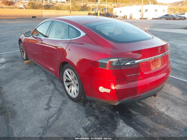 2016 TESLA MODEL S 5YJSA1E2XGF133964 Photo 2