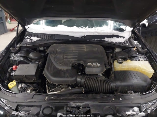 Aukcja sprzedaży 2018 Chrysler 300 S, vin: 2C3CCAGG0JH293672, numer aukcji: 44183519