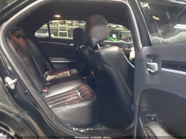 Aukcja sprzedaży 2018 Chrysler 300 S, vin: 2C3CCAGG0JH293672, numer aukcji: 44183519