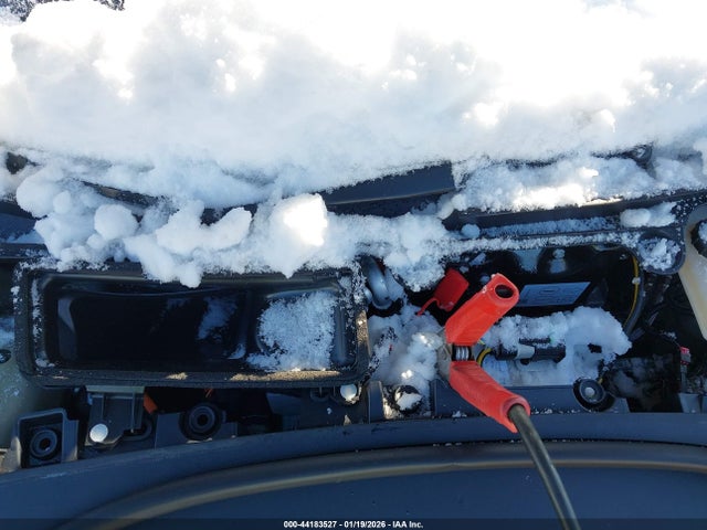 2026 TESLA MODEL 3 5YJ3E1EA9TF121363 Photo 9