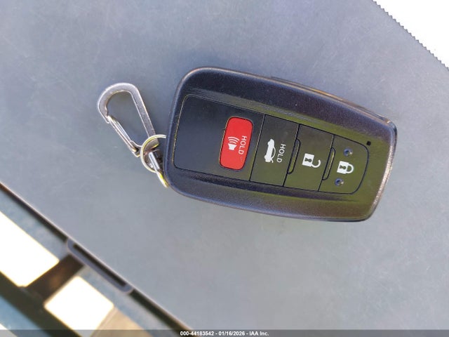 4T1F31AK6LU530201 Toyota Camry Xle Hybrid