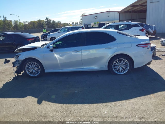 4T1F31AK6LU530201 Toyota Camry Xle Hybrid