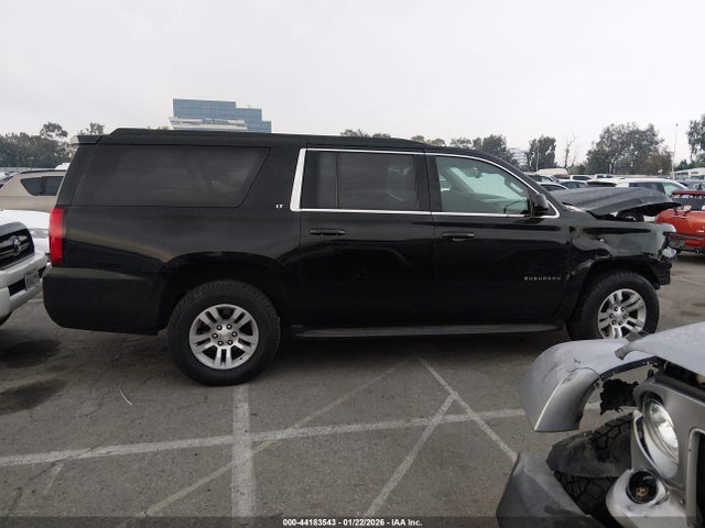 Chevrolet Suburban Lt 2018 1GNSCHKC9JR370910 Image 14