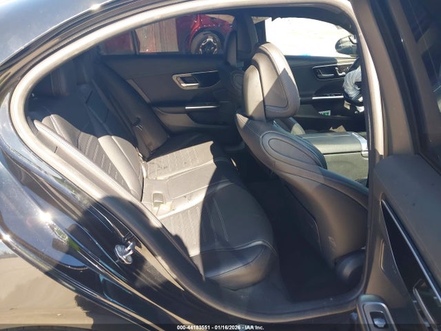 W1KAF4HB7NR067185 Mercedes-Benz C 300 4matic