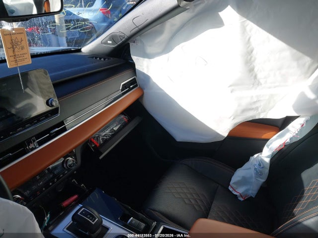 2022 MITSUBISHI OUTLANDER JA4J4VA85NZ071850 Photo 4