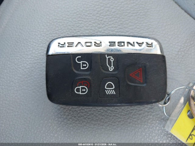 Продажа на аукционе авто 2019 Land Rover Range Rover Evoque Se/se Premium, vin: SALVP2RX2KH336095, номер лота: 44183610
