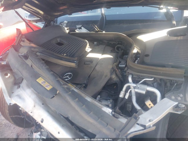 44183612 :رقم المزاد ، W1N0G8EB5NV395946 vin ، 2022 Mercedes-benz Glc 300 4matic Suv مزاد بيع