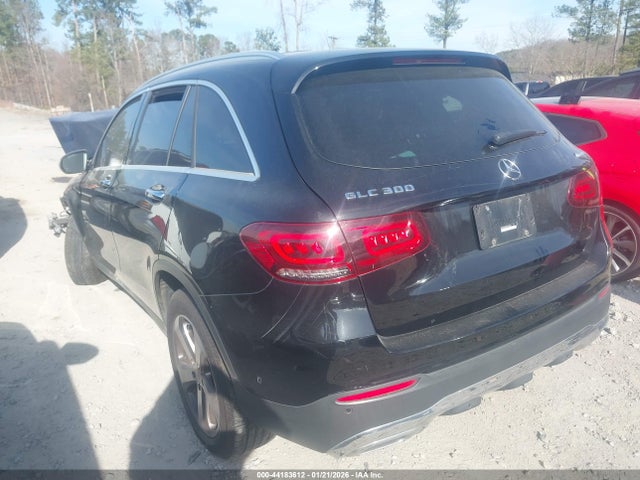 44183612 :رقم المزاد ، W1N0G8EB5NV395946 vin ، 2022 Mercedes-benz Glc 300 4matic Suv مزاد بيع