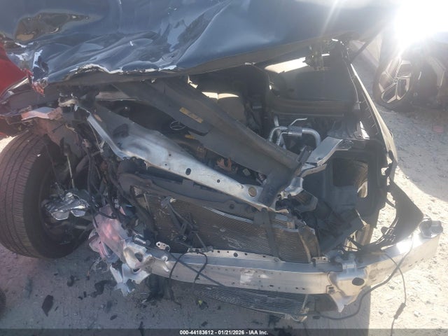 44183612 :رقم المزاد ، W1N0G8EB5NV395946 vin ، 2022 Mercedes-benz Glc 300 4matic Suv مزاد بيع