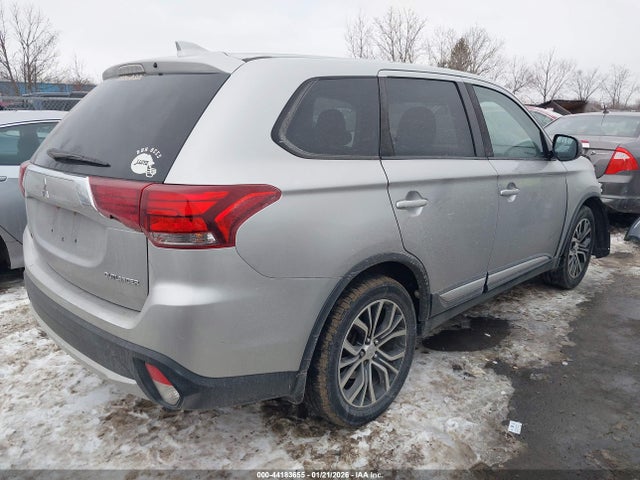 2018 MITSUBISHI OUTLANDER JA4AD2A33JJ006040 Photo 3