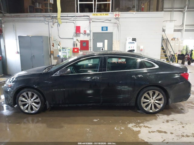 1G1ZH5SX4HF203692 Chevrolet Malibu Premier