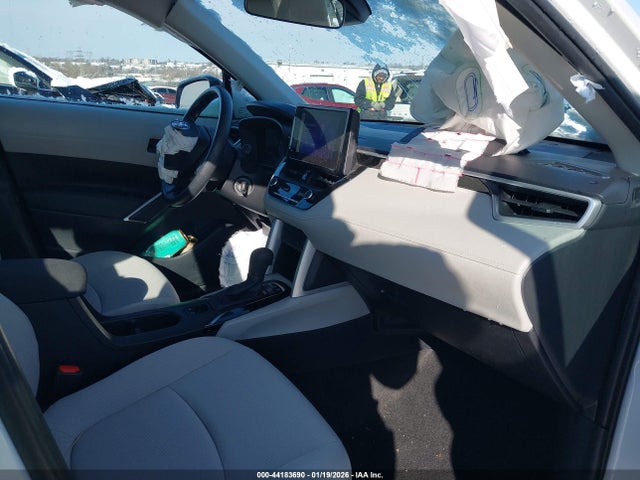 2024 TOYOTA COROLLA CROSS 7MUAAAAG0RV098661 Photo 4