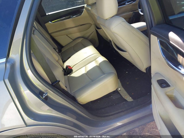 2018 CADILLAC XT5 1GYKNARS5JZ152254 Photo 7