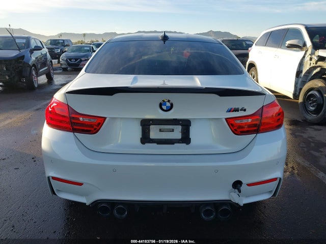 BMW M4 2015 WBS3R9C52FK331005 Image 17