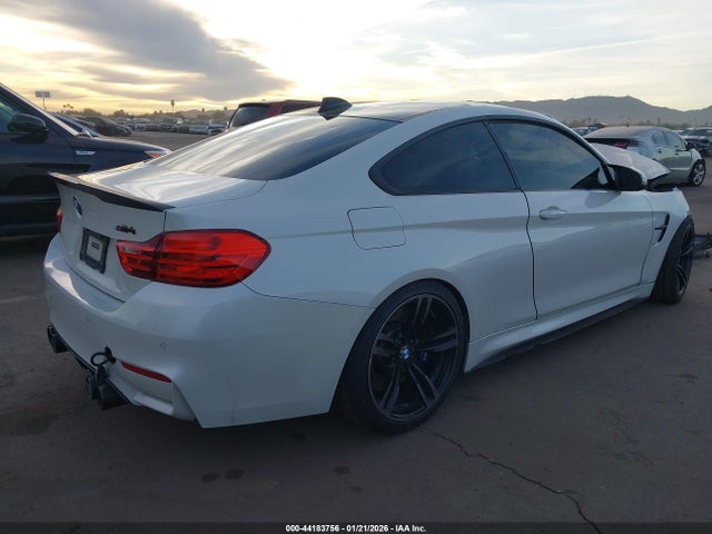 BMW M4 2015 WBS3R9C52FK331005 Image 4