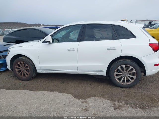Продажа на аукционе авто 2016 Audi Q5 2.0t Premium, vin: WA1L2AFP1GA015137, номер лота: 44183764