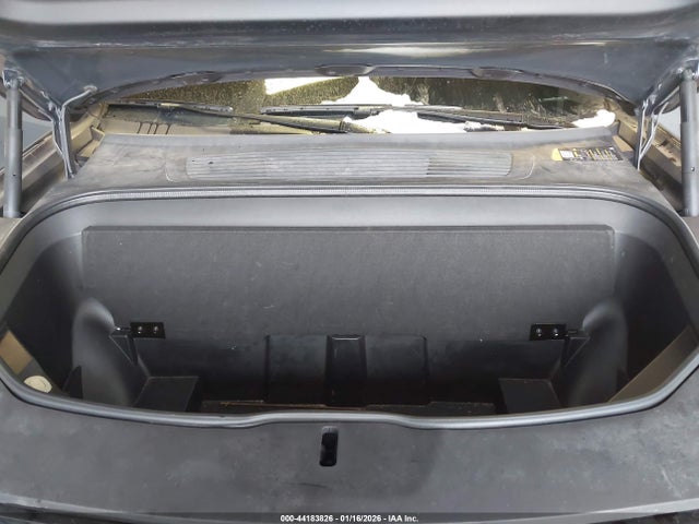 Rivian R1s Adventure 2023 7PDSGABA1PN013944 Image 10