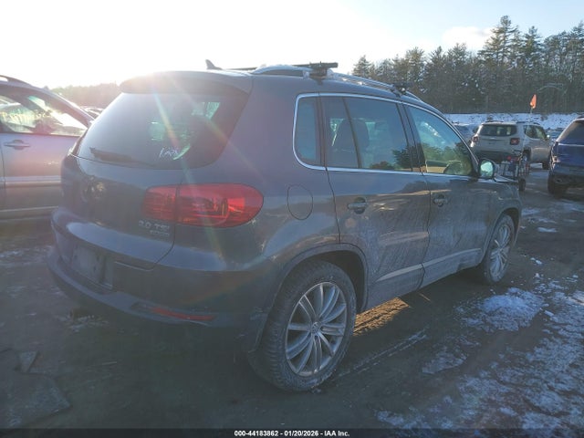 WVGBV7AX9FW537014 Volkswagen TIGUAN SE