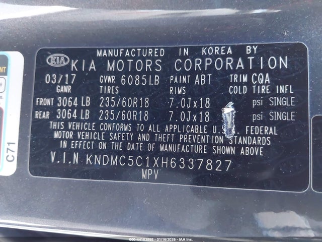 KNDMC5C1XH6337827 KIA Sedona Sx