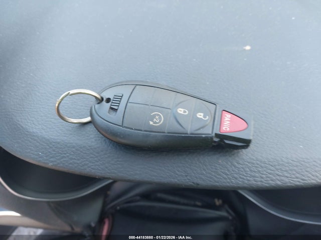 44183880 :رقم المزاد ، 1C4PJMCBXLD616995 vin ، 2020 Jeep Cherokee Latitude 4x4 مزاد بيع